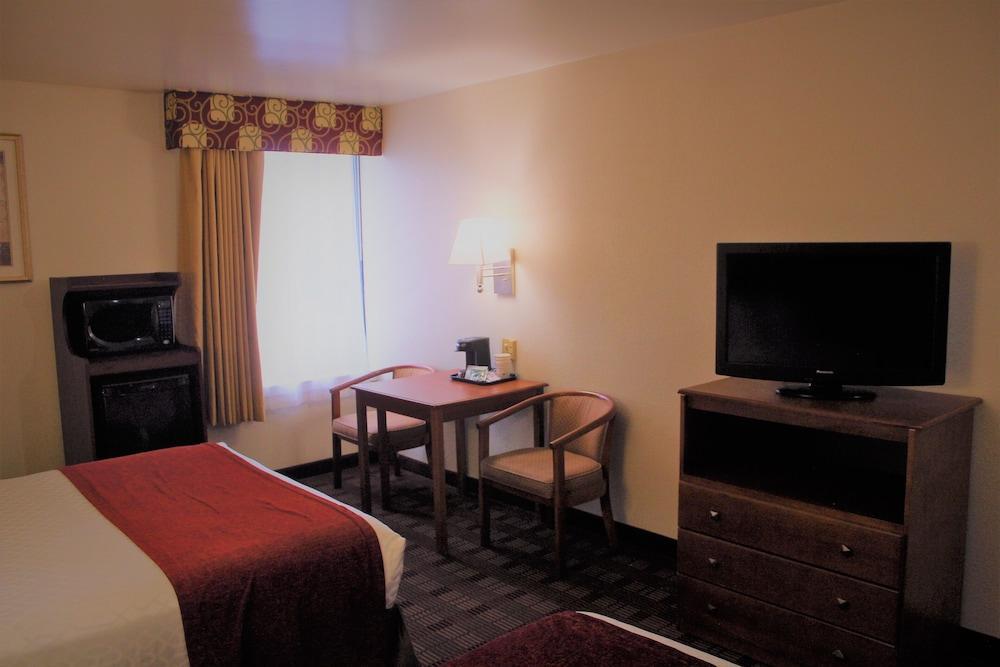 Surestay Hotel By Best Western Ист-Брунсвик Экстерьер фото