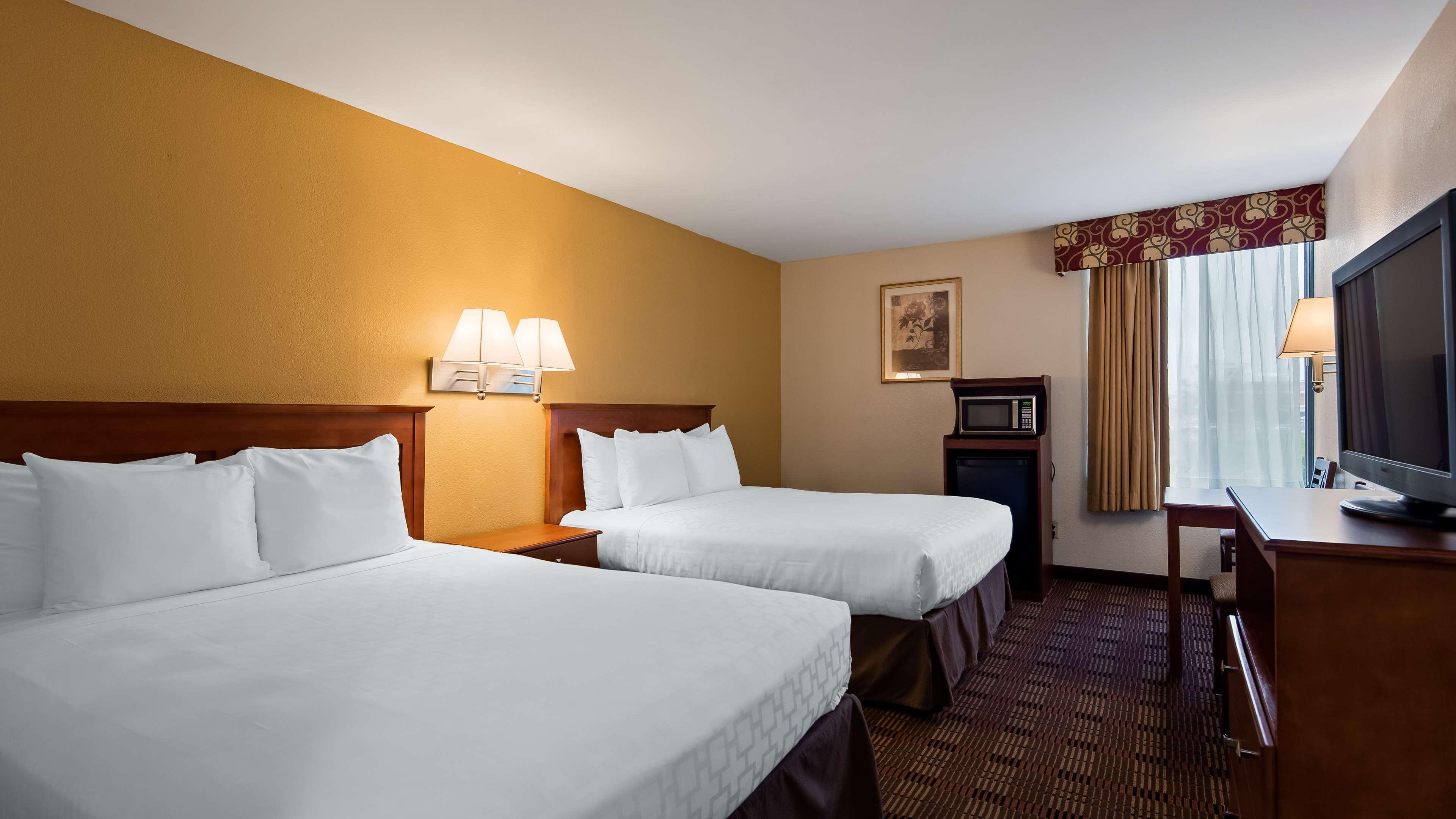 Surestay Hotel By Best Western Ист-Брунсвик Экстерьер фото