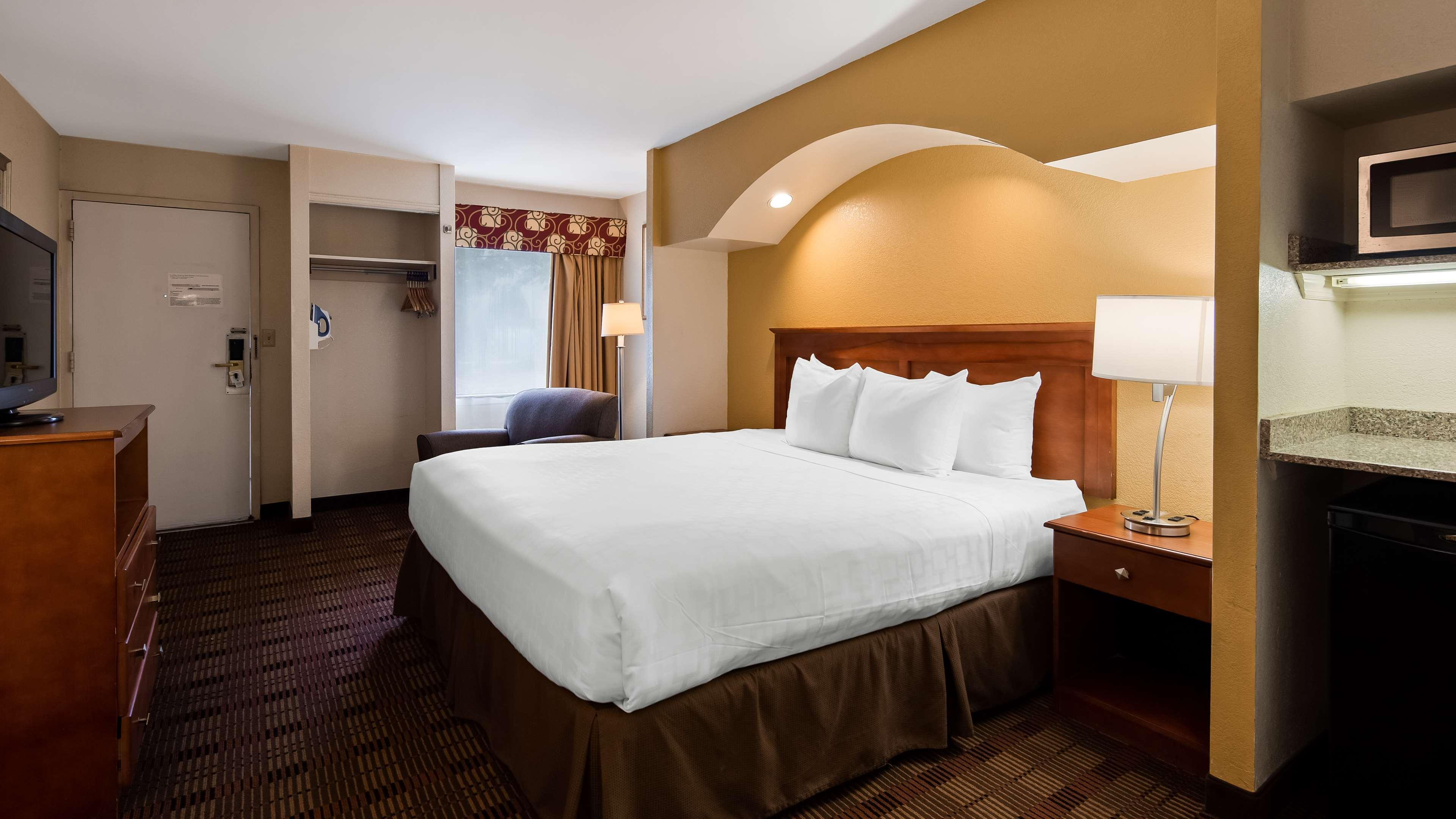 Surestay Hotel By Best Western Ист-Брунсвик Экстерьер фото