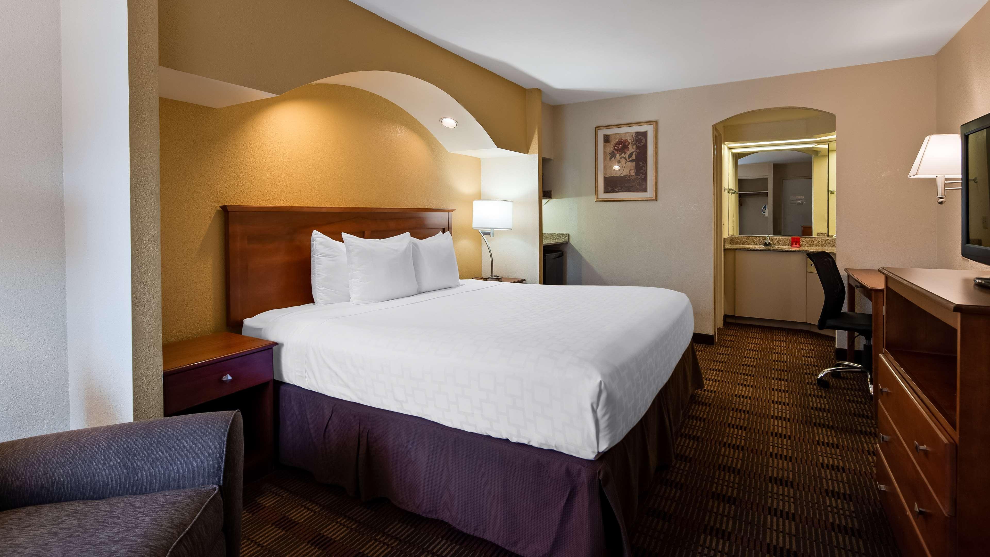 Surestay Hotel By Best Western Ист-Брунсвик Экстерьер фото