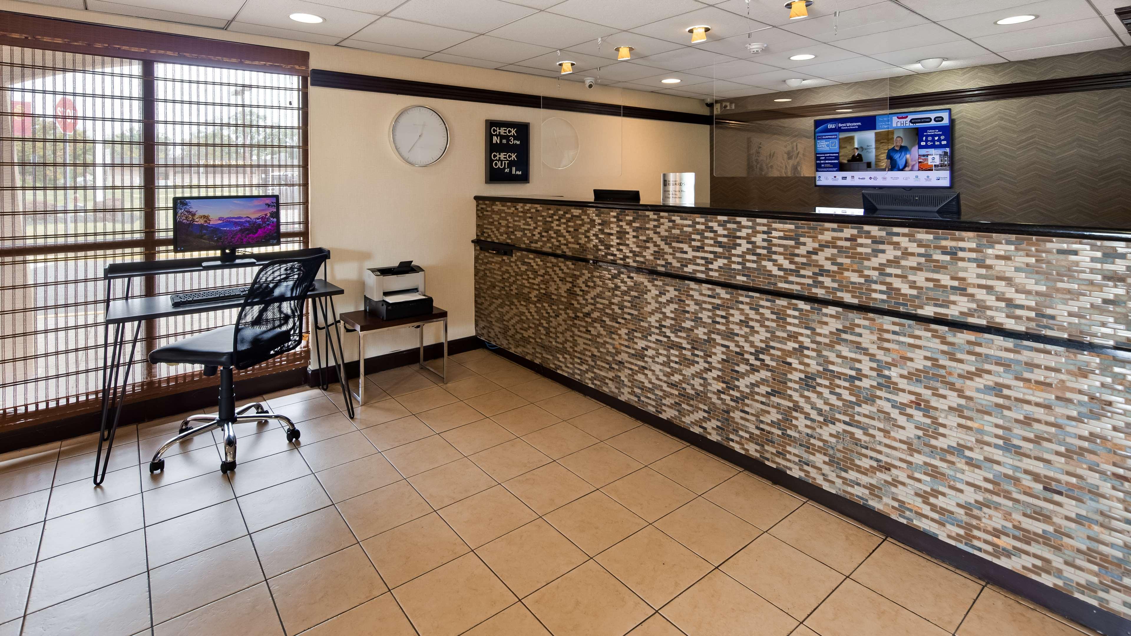 Surestay Hotel By Best Western Ист-Брунсвик Экстерьер фото