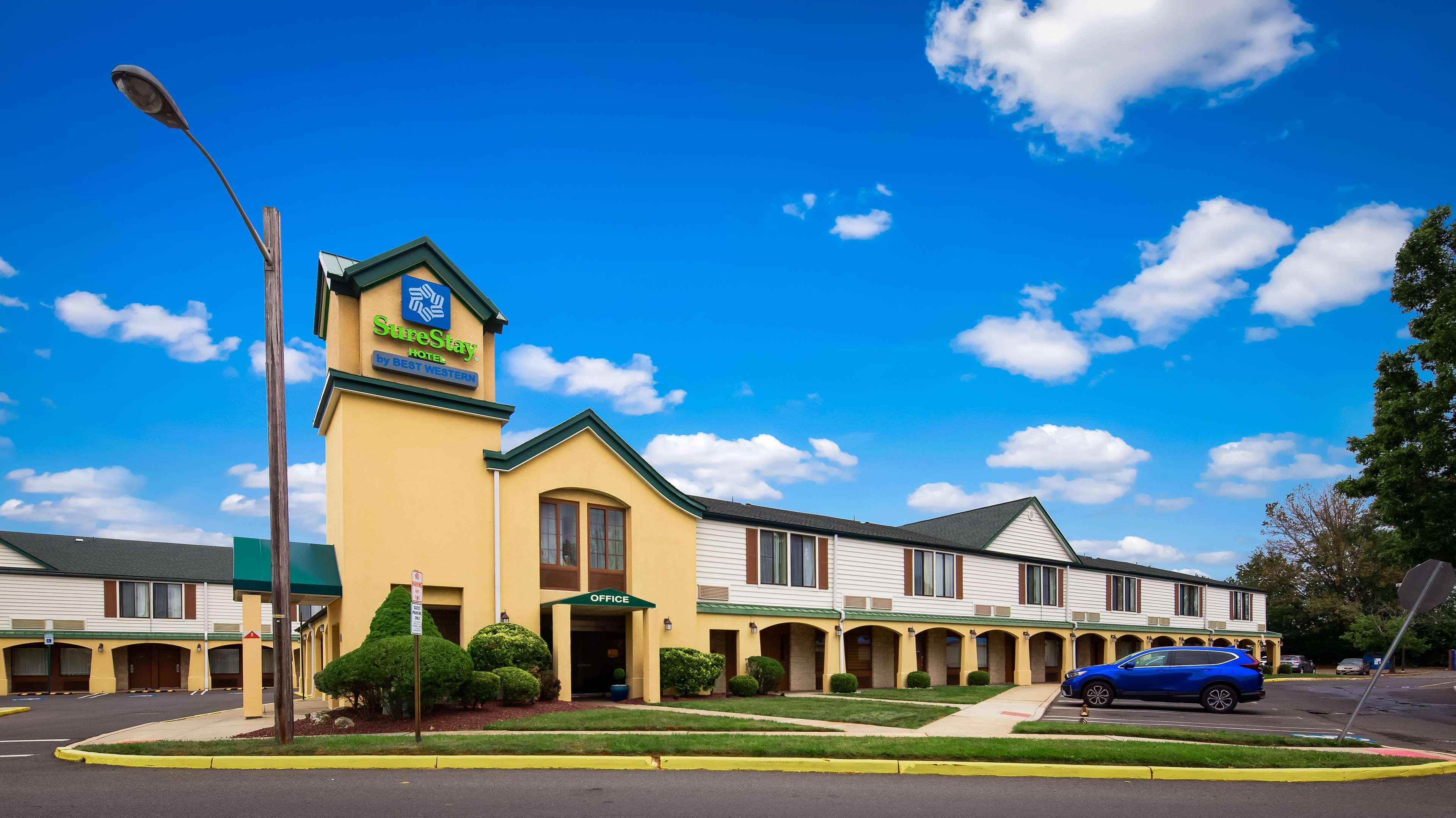 Surestay Hotel By Best Western Ист-Брунсвик Экстерьер фото