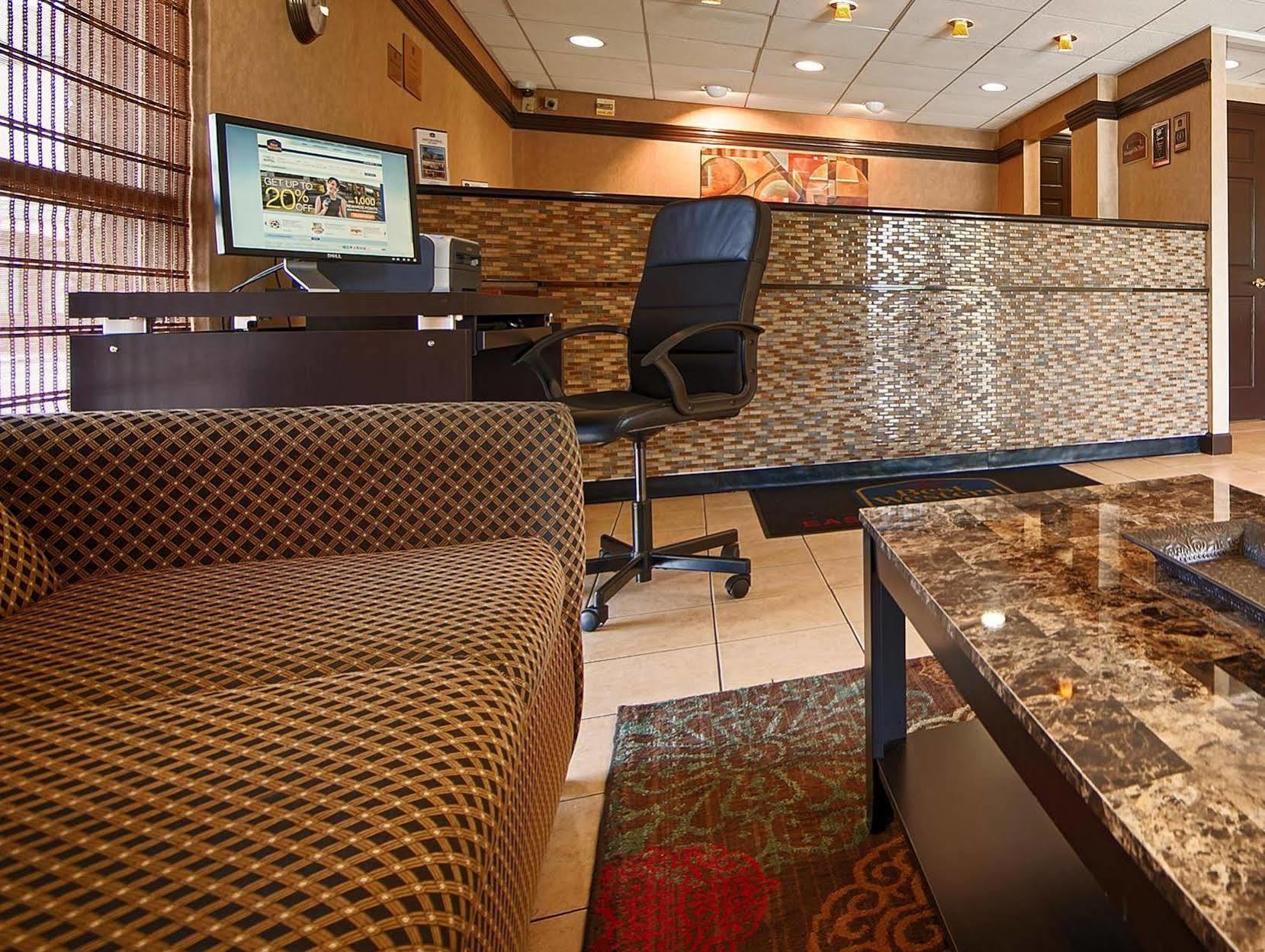 Surestay Hotel By Best Western Ист-Брунсвик Экстерьер фото